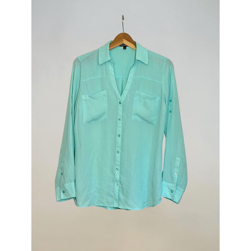 EXPRESS Relaxed Fit Light Aqua Button-Down Shirt with Chest Pockets Sz M